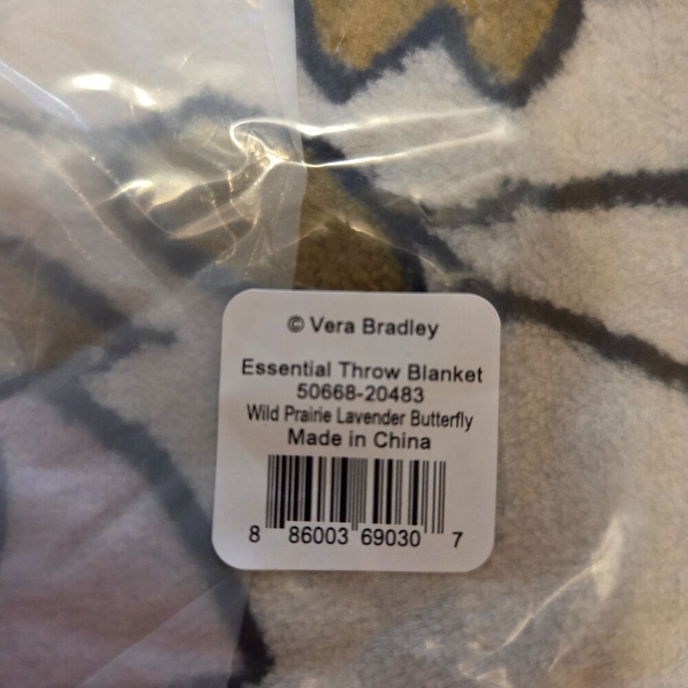 Vera Bradley Throw Blanket - Picture 5 of 5